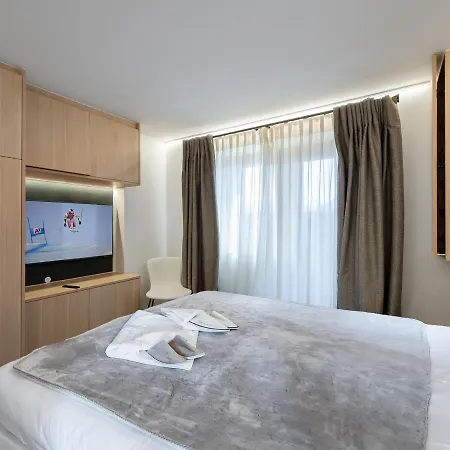Renove Au Centre De 1850, Proche Des Pistes Et Commerces - Fr-1-564-80 * Courchevel